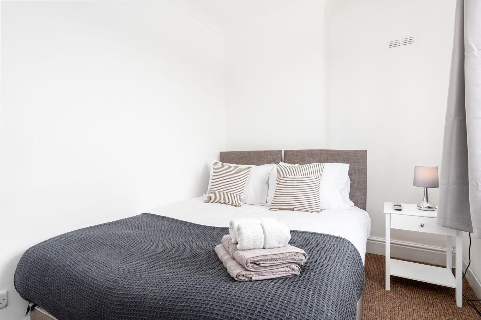 Apartment Cosy 3 Bed House Contractor & Leisure Sheffield